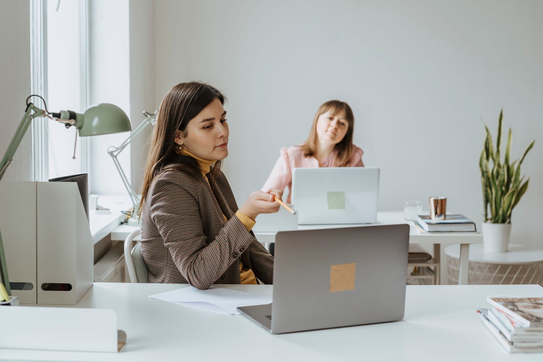 women working together at the office